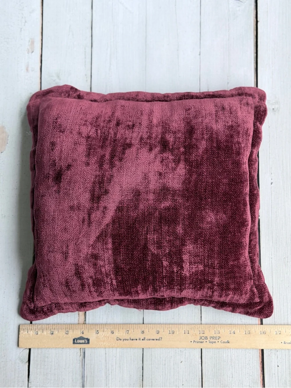 N/A luxurious throw